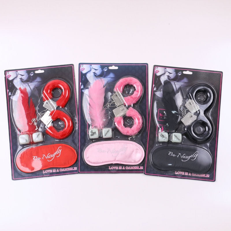 Wholesale BDSM handcuffs with exquisite retail packaging
